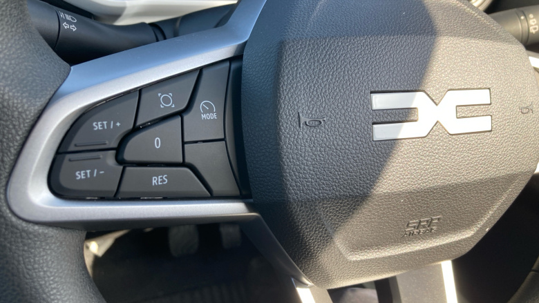 Dacia Spring 27kWh Expression 65 48kW 5dr Auto Electric Hatchback